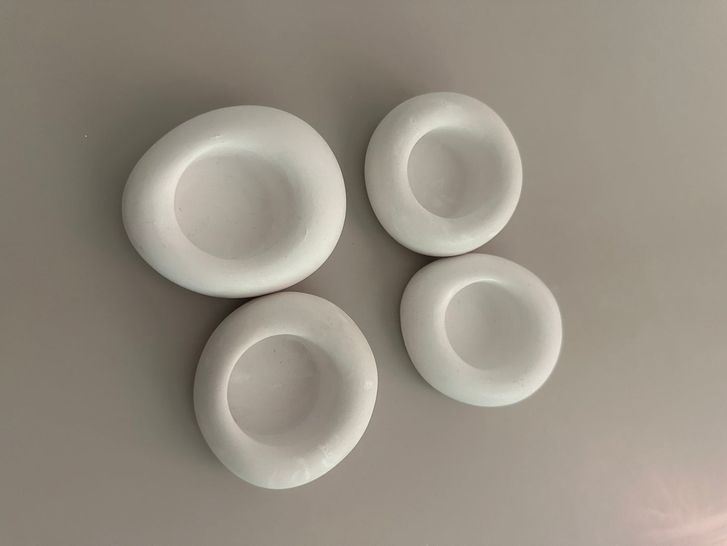Tearlight holder
